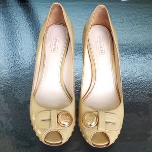 Coach Hanna block heels